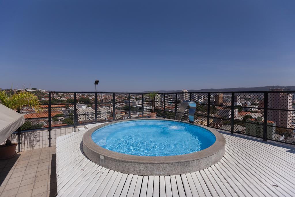 Dimas Lessa Hotel Монтис Кларос Екстериор снимка