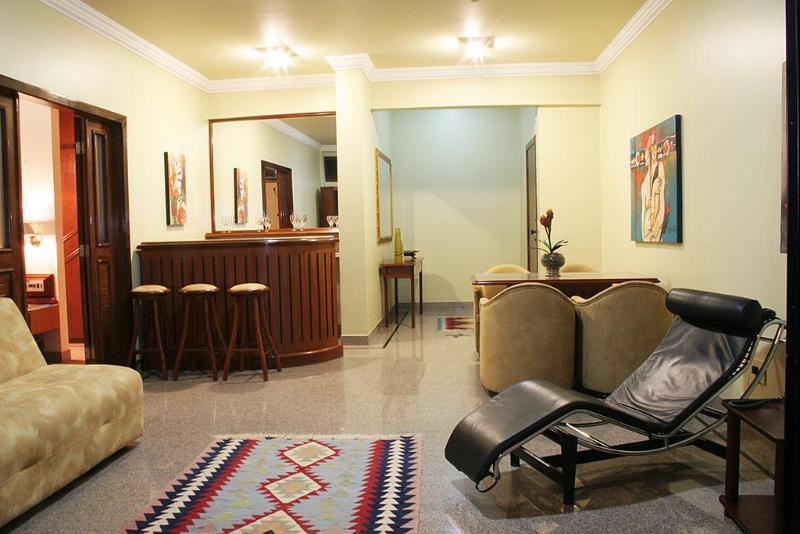 Dimas Lessa Hotel Монтис Кларос Екстериор снимка