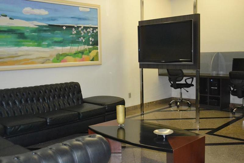 Dimas Lessa Hotel Монтис Кларос Екстериор снимка